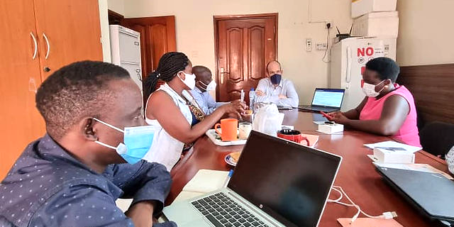 Trace Ultra Result iNsight in TB Screening (TURN-TB)